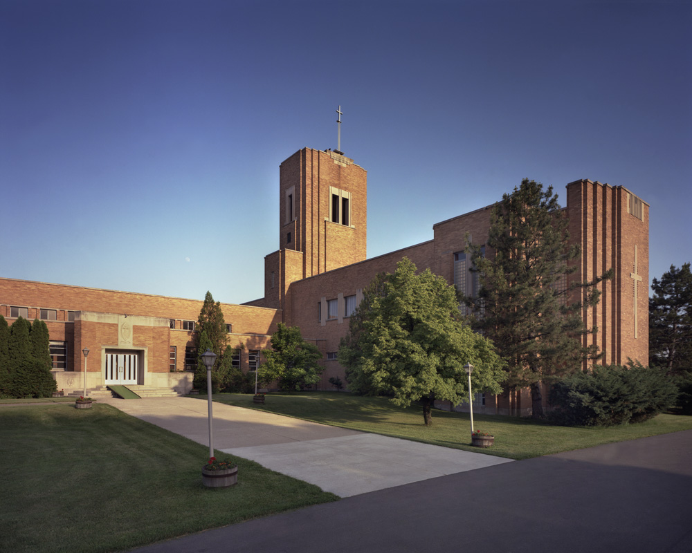 Academie Ste-Cecile International School